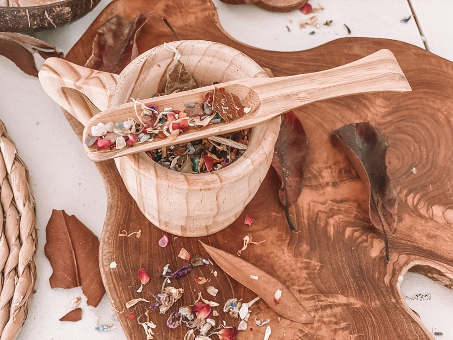 Explore Nook - Bamboo Scoop
