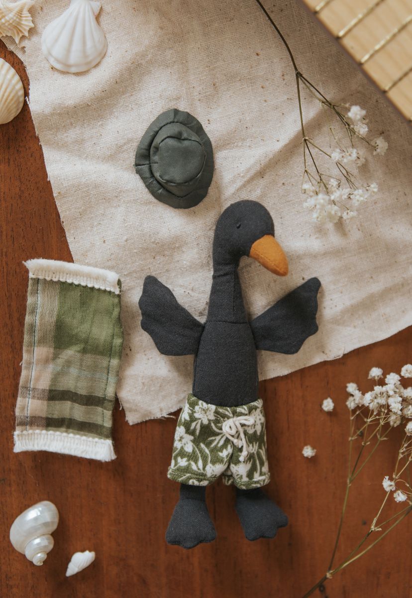 Rugaroo - Byron | The Sunbaking Black Swan | Coastal Plush Doll