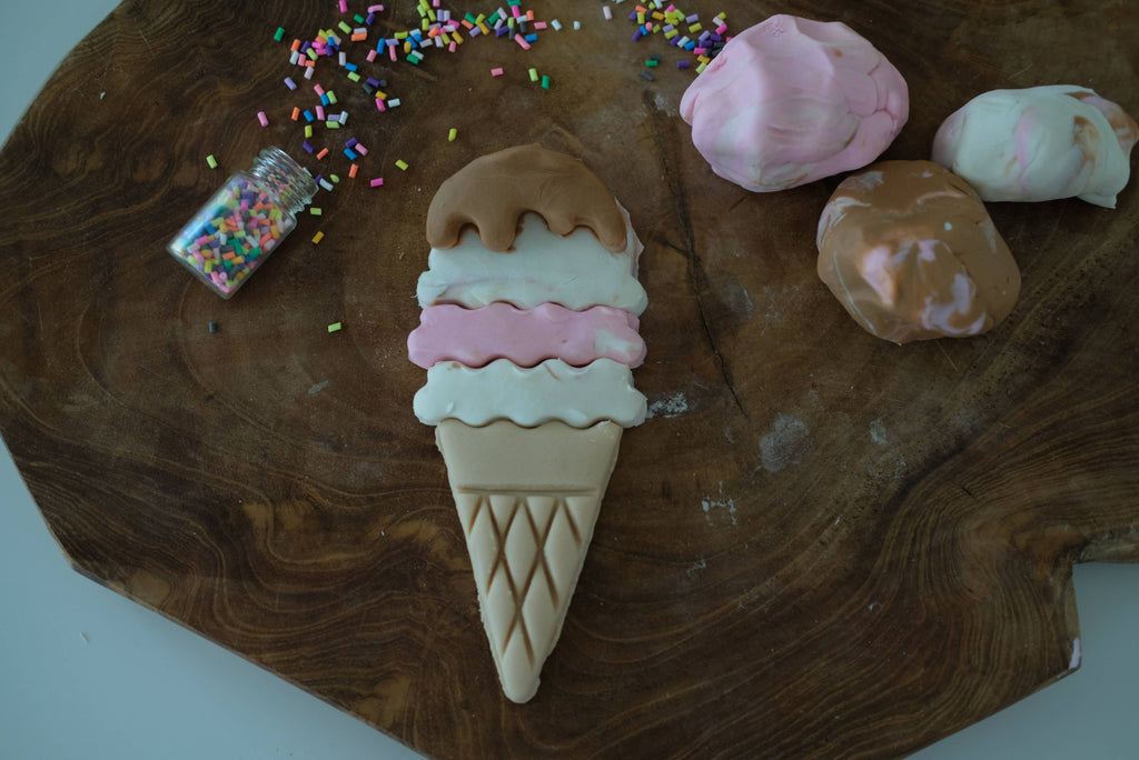 Kinfolk Pantry - Ice Cream Cutter Set - Eco Playdough Tool