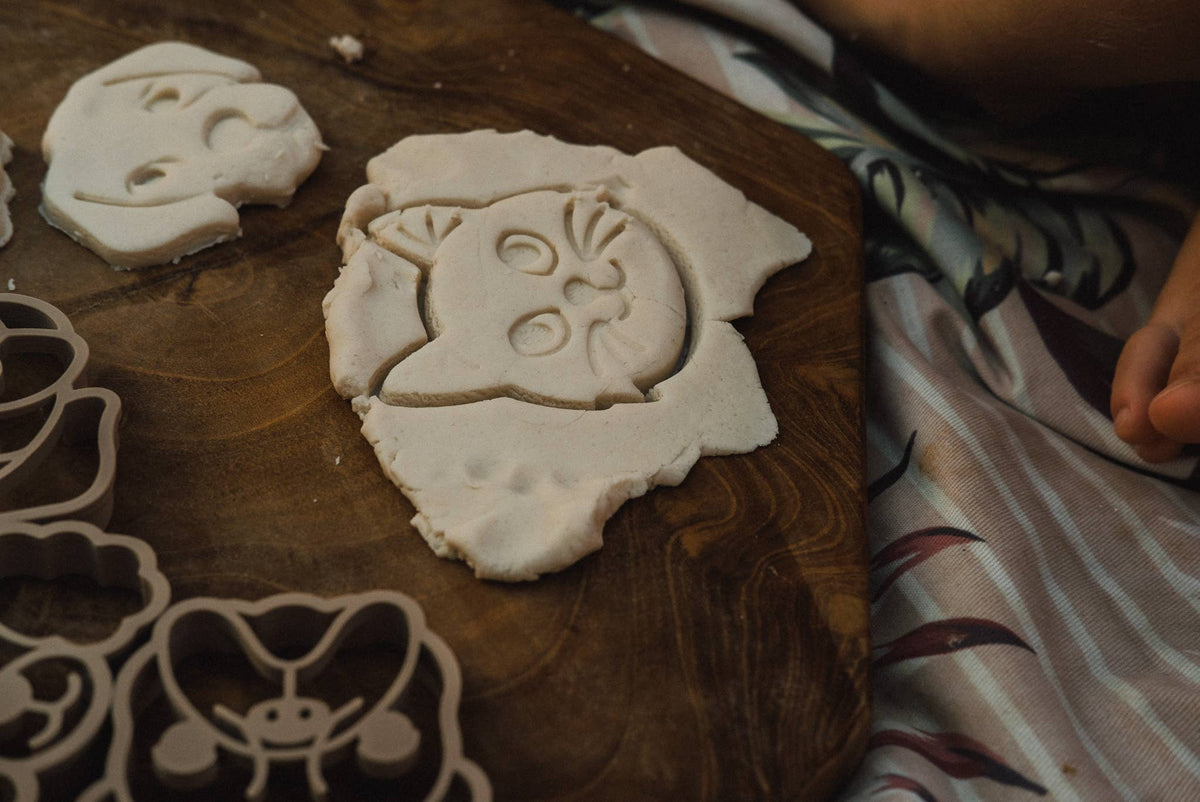 Kinfolk Pantry - Pet Friends Faces Cutter Set - Eco Playdough Tool