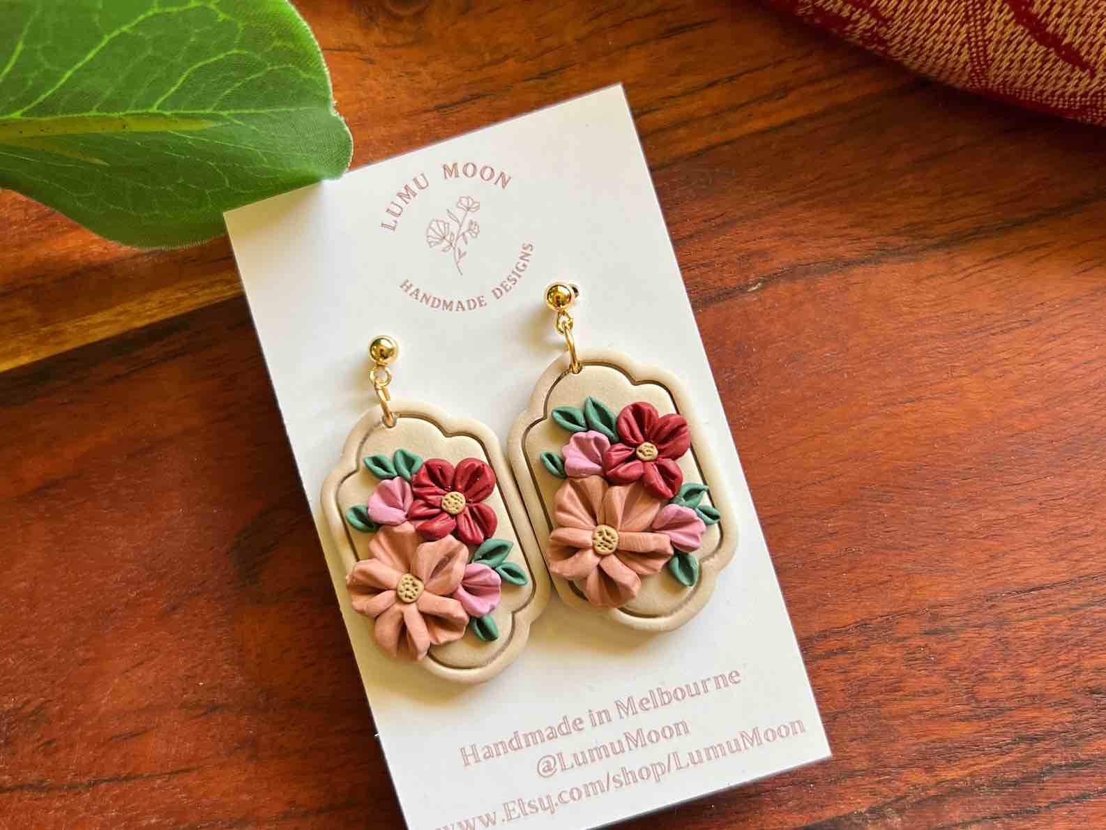 Lumu Moon - Red & Floral Bouquet Earrings - Short