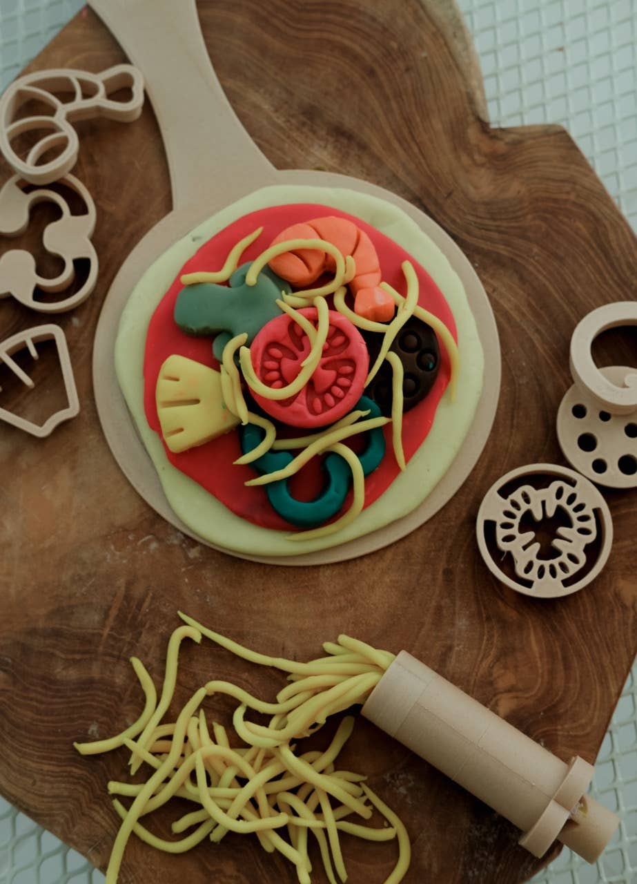 Kinfolk Pantry - Pizza Cutter Set - Eco Playdough Tool