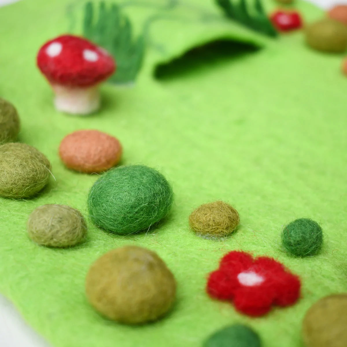 Tara Treasures - Fairy Toadstool Garden Play Mat Playscape