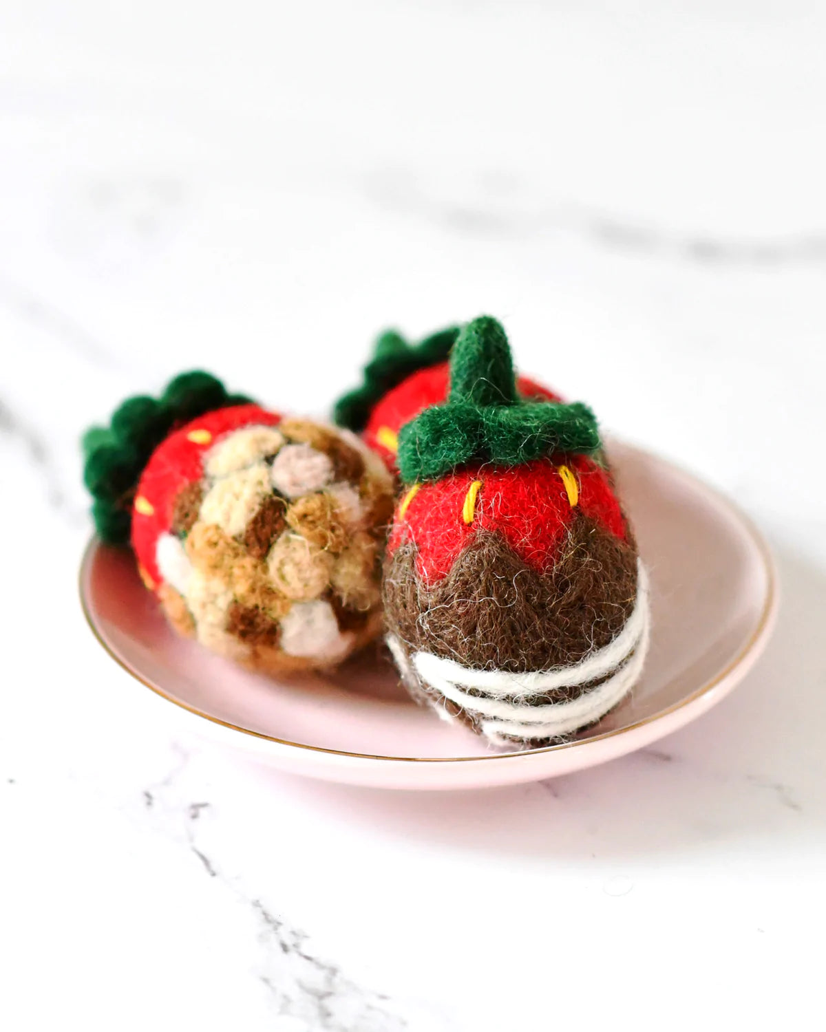 Tara Treasures - Felt Chocolate-Dipped Strawberries (Set of 3)