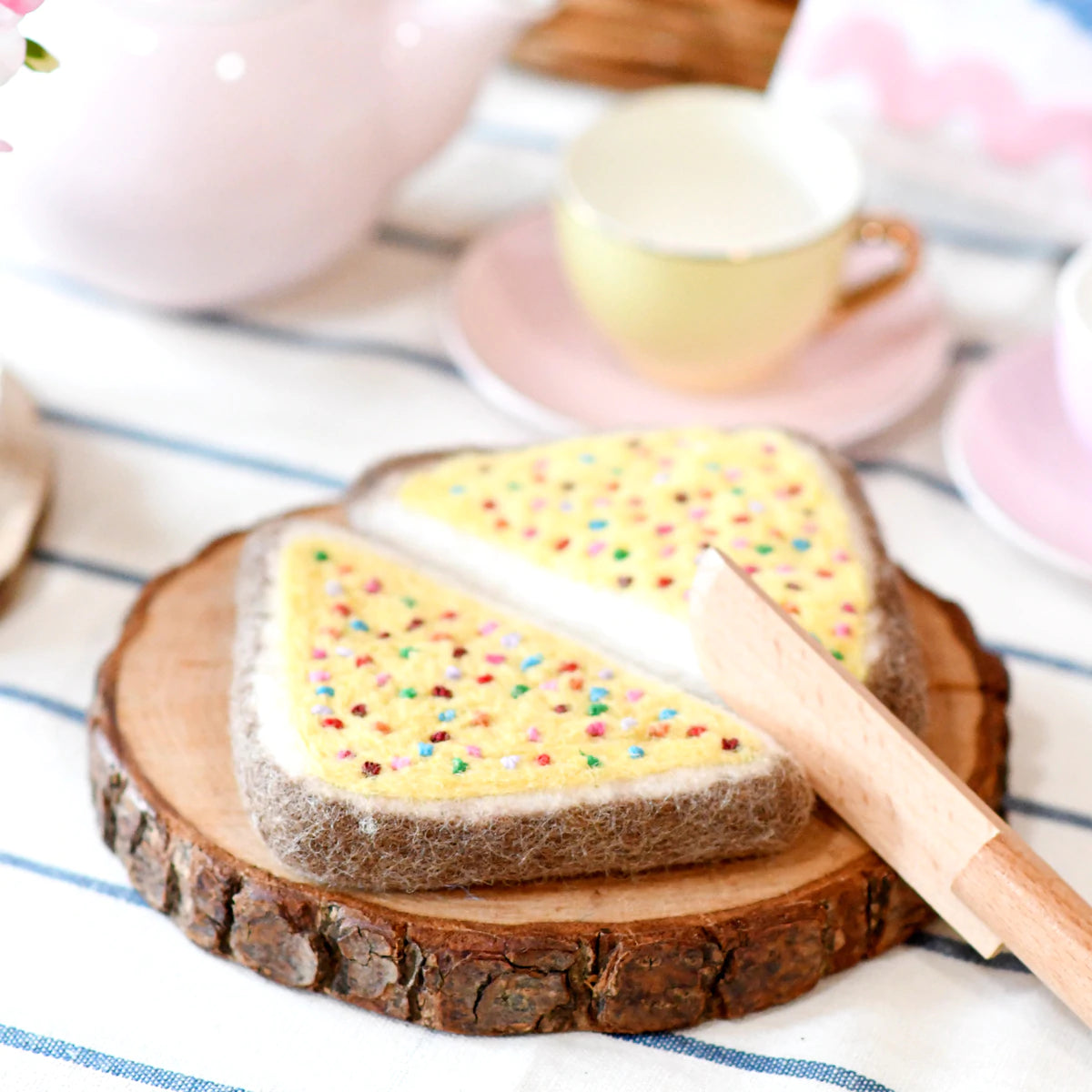 tara treasure pretend play bakery felt fairy bread