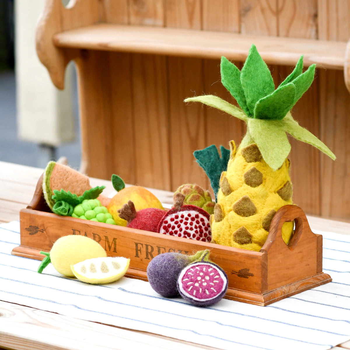tara treasure Felt Vegetables and Fruits Set pineapple