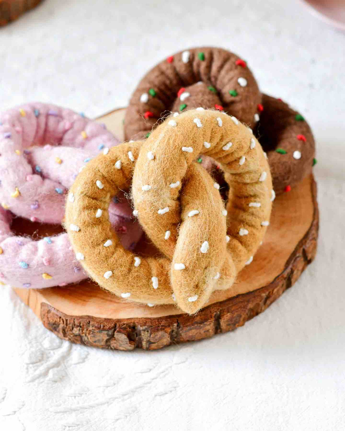 Tara Treasures - Felt Chocolate Pretzel