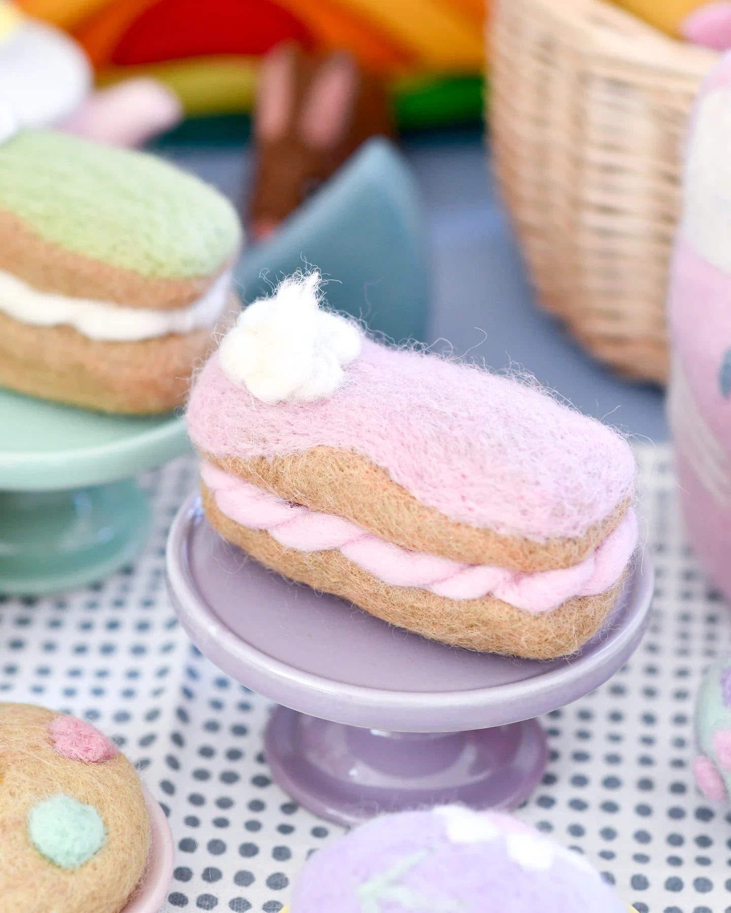 Tara Treasures Felt Strawberry Eclair