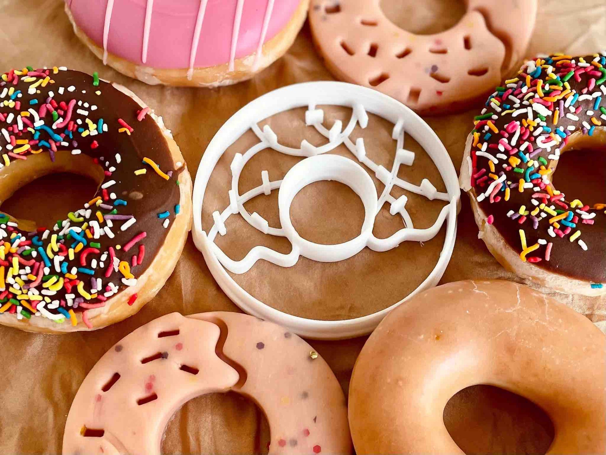 Beadie Bug Play - Donut Bio Cutter