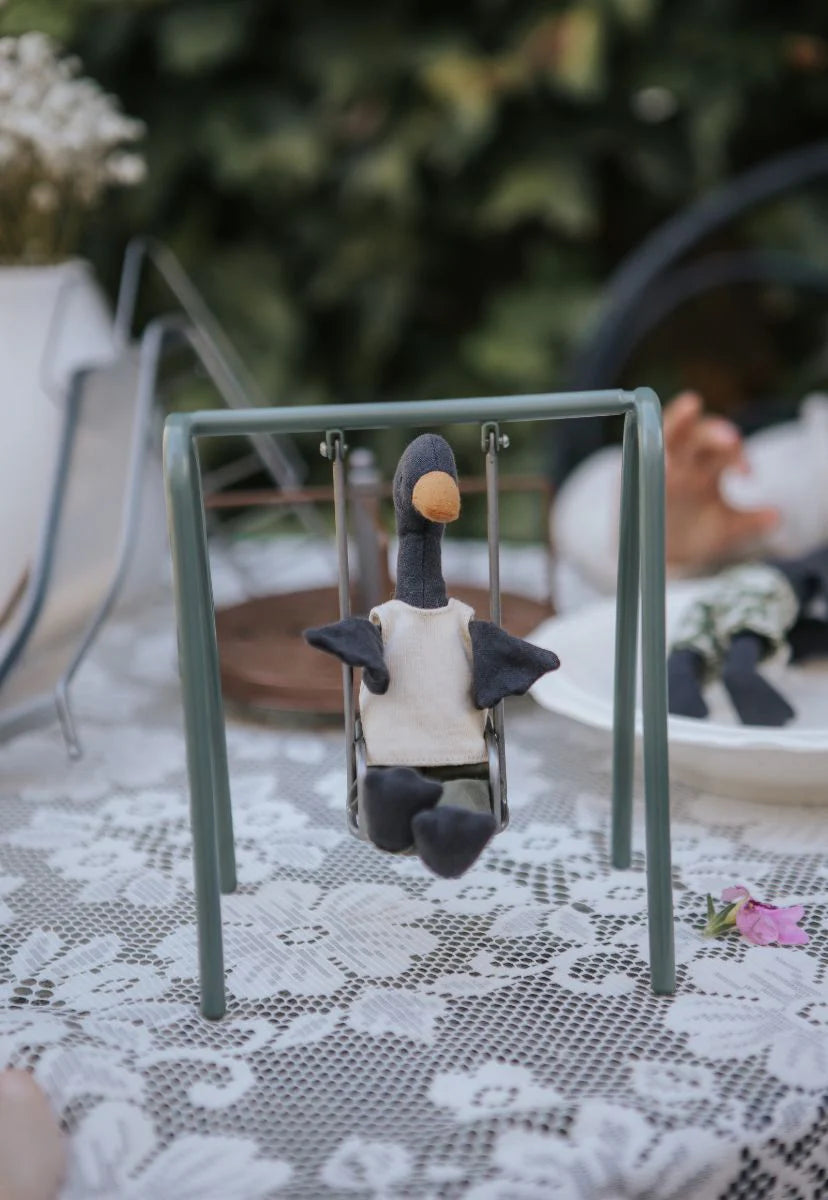 Rugaroo - Reed | The Wetlands Ranger Black Swan