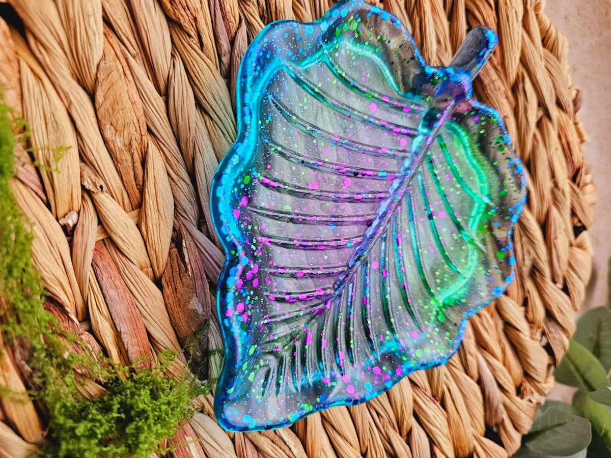 My Sensory Mind - Leaf Sensory Potion Play